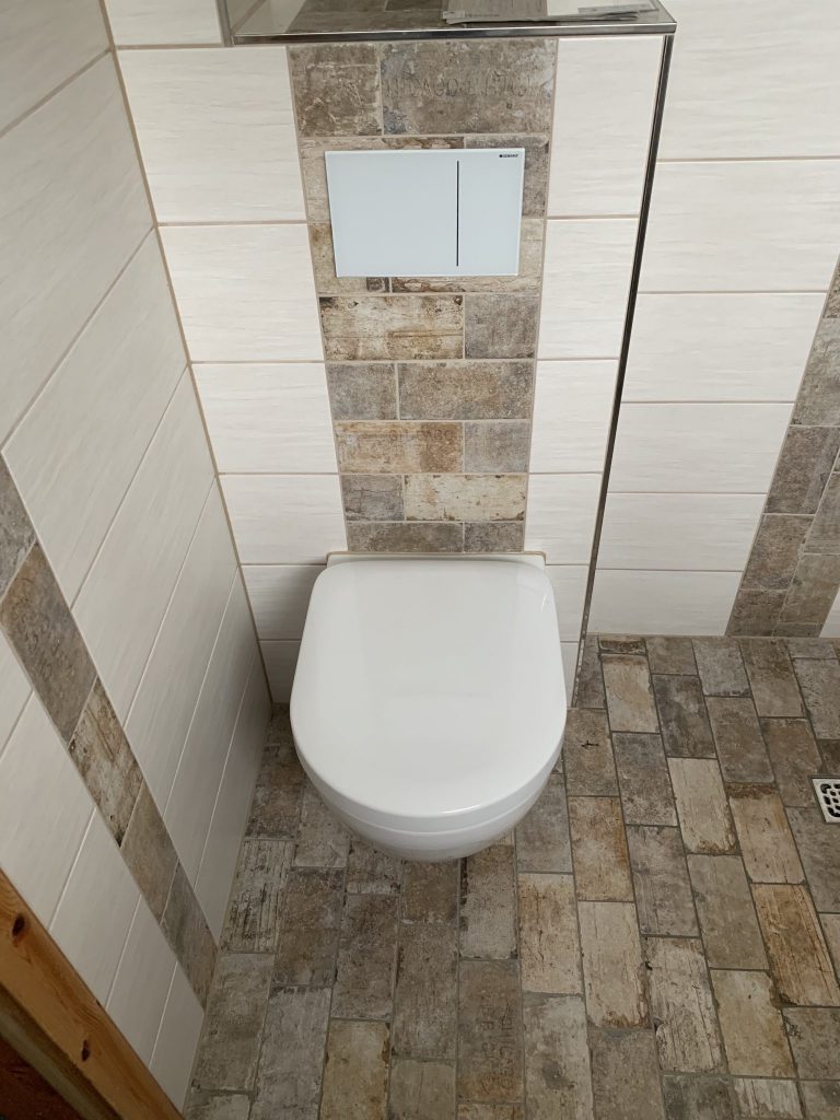 20190909_142125618_iOS